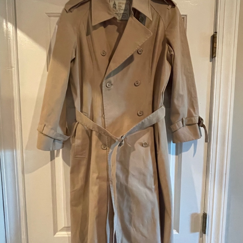 Women Classic Double-Breasted Trench Coat - Beige